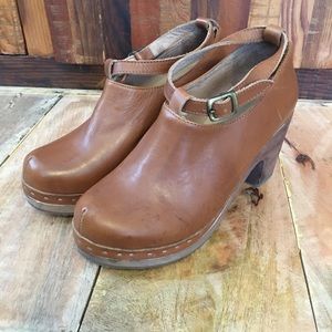 Cubanas Bootie wooden Clogs